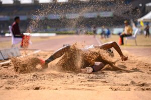 GR8DESIGNS: Capturing greatness in every frame.